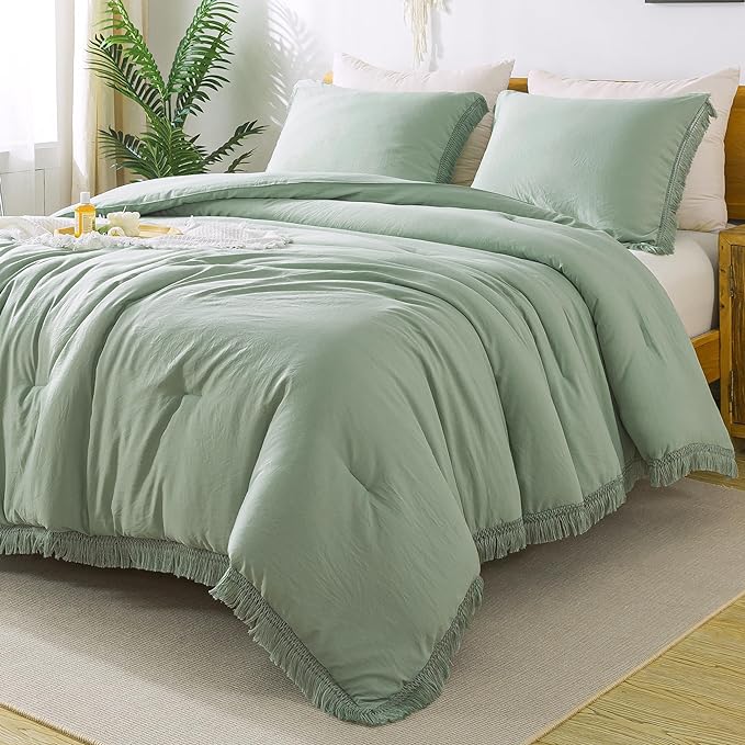 Andency Comforter King Size Bed Set Sage Green, 3 Pieces Boho Lightweight Winter Bedding Comforters & Sets, All Season Soft Tassel Bed Set (104x90In Comforter & 2 Pillowcases)