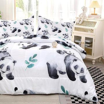 CVHOUSE Panda Bedding Set,Panda Comforter Queen,Cute Panda Comforter Set for Girls Kids Teens,Kawaii Panda Quilt Set with 1 Comforter and 2 Pillow Cases- 3 Piece
