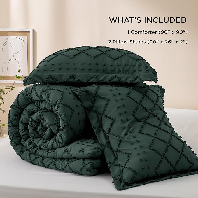 Bedsure Queen Comforter Set - Dark Emerald Green Comforter, Forest Green Boho Tufted Shabby Chic Bedding Comforter Set, 3 Pieces Vintage Farmhouse Bed Set with 2 Pillow Shams for All Seasons