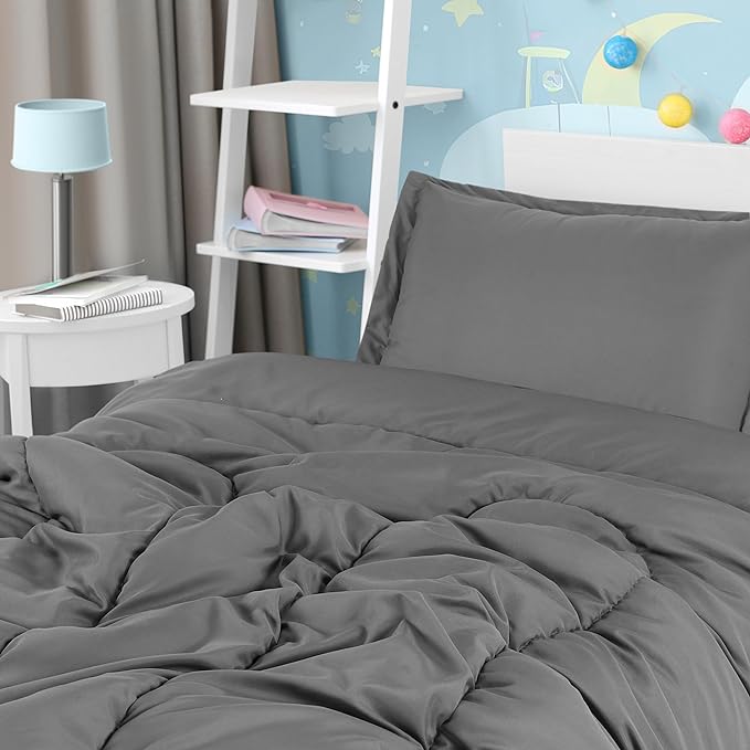Utopia Bedding All Season Grey Comforter Set with 2 Pillow Cases, 3 Piece Soft Brushed Microfiber Kids Bedding Set for Boys/Girls, Machine Washable (Twin)