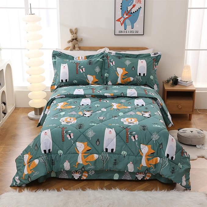 JSD Green Animal Forest Kids Comforter Set, 3 Pieces Full Microfiber Comforter with Pillow Shams, Soft Comfortable Machine Washable