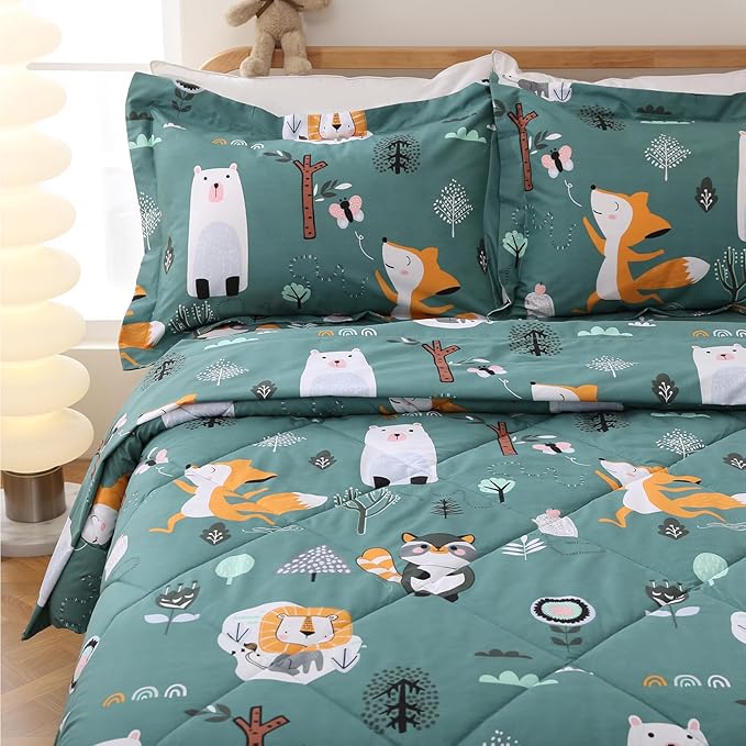 JSD Green Animal Forest Kids Comforter Set, 3 Pieces Full Microfiber Comforter with Pillow Shams, Soft Comfortable Machine Washable