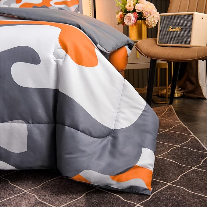 Meeting Story Kids Camo Bedding Set, Army Camouflage Bedding Queen Comforter Set for Boys Girls Teens Bedroom Decoration, 3Pcs (Orange, Queen)