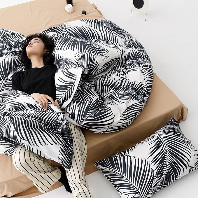 Comforter Set, Full Size, Black Leaves, Modern Boho, 3PCs, All Seasons, Cotton, Breathable, Durable, Ideal Gift, Unisex, Botanical, Lightweight, Warm, Washes Cold, Low Dry