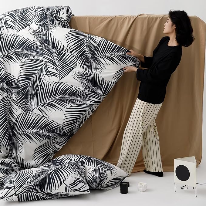 Black Leaves Comforter Queen Black and White Palm Leaf Printed Comforter Sets Modern Boho Black Tropical Botanical Leaves Bed Quilts for Women Men Soft Floral Palm Black Queen Comforters