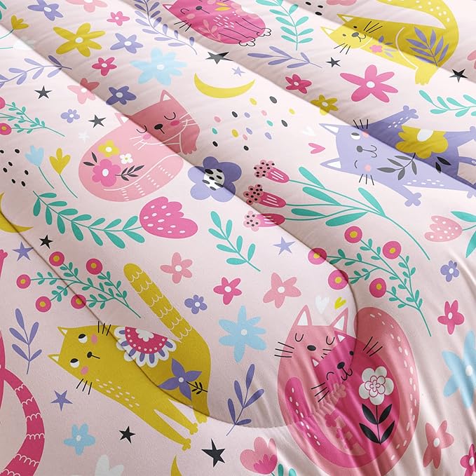 Floral Cat Comforter Full Size,Pink Cat Comforter Set for Kids Teens Girls,3Pcs Bedding Set Printed Comforter with 2 Pillowcases,Down Alternative,Soft and Lightweight(Pink，Full Size)