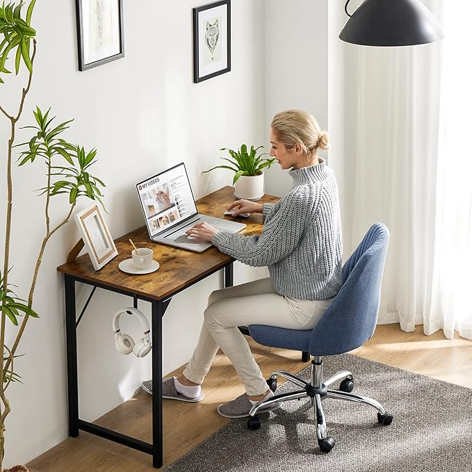 Computer Desk Home Office Desk 55 Inch Writing Desks Small Space Desk Study Table Modern Simple Style Work Table with Storage Bag Headphone Hook Wooden Tabletop Metal Frame for Home, Bedroom