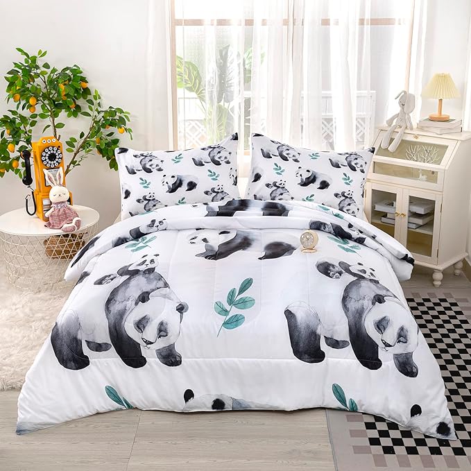 CVHOUSE Panda Bedding Set,Panda Comforter Full,Cute Panda Comforter Set for Girls Kids Teens,Kawaii Panda Quilt Set with 1 Comforter and 2 Pillow Cases- 3 Piece