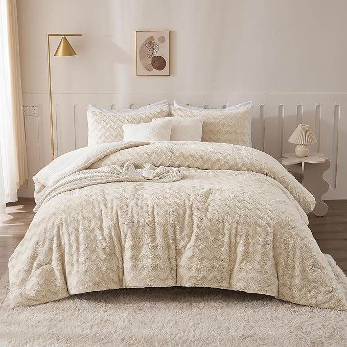 Andency Fleece Beige Comforter Set King, 3 Pieces Fuzzy Plush Faux Fur Bedding Comforter, Fluffy Shaggy Warm Sherpa Bed Set for Winter (104x90Inch Comforter)