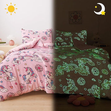 Mooreeke Glow in The Dark Full Plush Fleece Comforter Bed Set, Soft & Warm 3 Piece Bed in A Bag with Sham, Velour Velvet Pink Unicorn Girls Kids Bedding Set, Fluffy Fuzzy Polar Cozy and Stylish