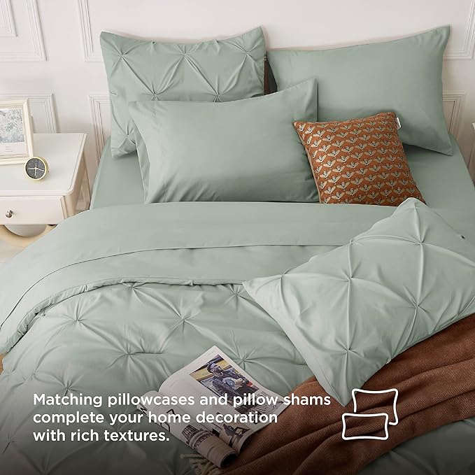 Bedsure California King Comforter Set - Cal King Bed Set 7 Pieces, Pinch Pleat Green Cali King Bedding Set with Comforter, Sheets, Pillowcases & Shams