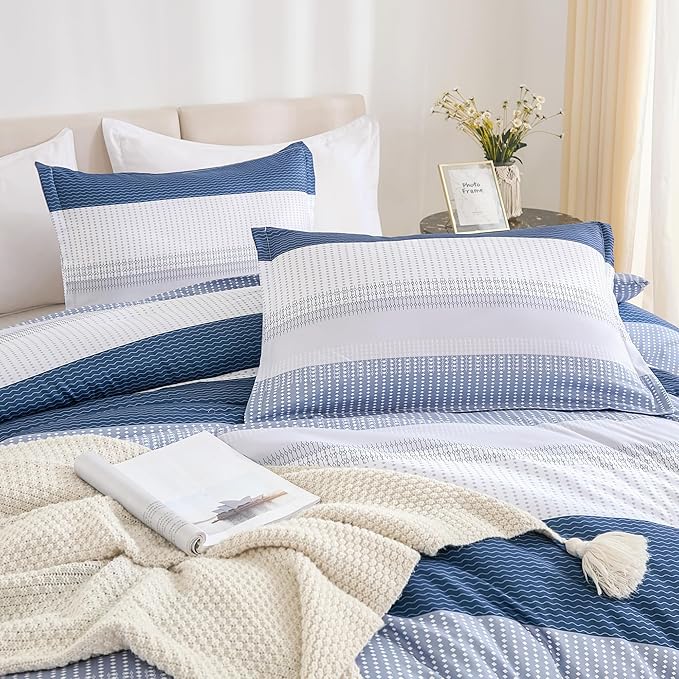 Litanika Mineral Blue Bed Comforter Set Twin/Twin XL Size, 2 Pieces Lightweight Striped Bedding Comforter Set, Soft All Season Down Alternative Comforter (1 Comforter, 1 Pillowcase)