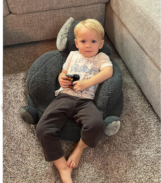 Trend Lab Giraffe Toddler Chair Plush Character Kids Chair Comfy Furniture Pillow Chair for Boys and Girls, 21 x 19 x 19 inches