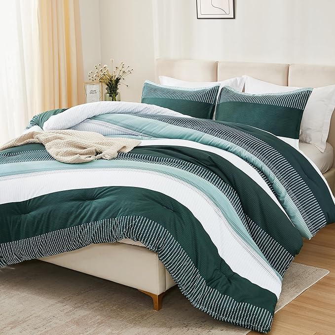 Litanika Dark Emerald Green Bed Comforter Queen Set, 3 Pieces Forest Bedding Set, Double Colorblock Stripe Vintage Bed Set (90x90Comforter, 2 Pillowcases)