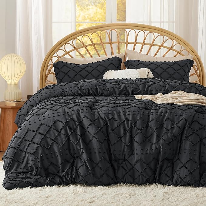 Bedsure Full Size Comforter Set - Black Comforter, Boho Tufted Shabby Chic Bedding Comforter Set, 3 Pieces Vintage Farmhouse Bed Set for All Seasons, Fluffy Soft Bedding Set with 2 Pillow Shams