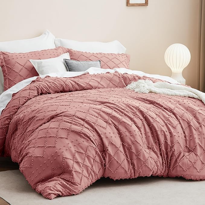 Bedsure King Size Comforter Set - Pink Clay Boho Comforter, Tufted Shabby Chic Bedding Comforter Set, 3 Pieces Vintage Farmhouse Bed Set for All Seasons, Fluffy Soft Bedding Set with 2 Pillow Shams