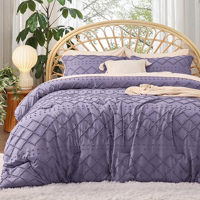 Bedsure Queen Comforter Set - Grayish Purple Comforter, Boho Tufted Shabby Chic Bedding Comforter Set, 3 Pieces Farmhouse Bed Set for All Seasons, Fluffy Soft Bedding Set with 2 Pillow Shams