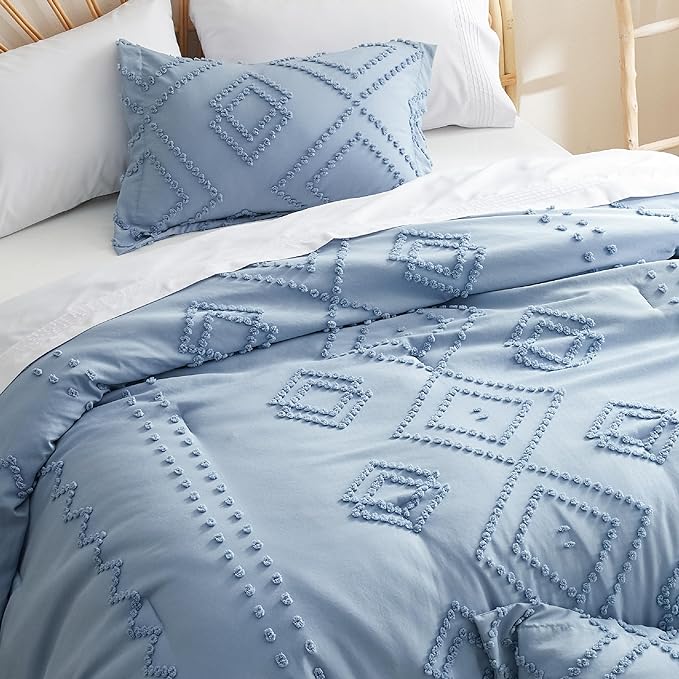 Bedsure Boho Comforter Set Full - Mineral Blue Tufted Bedding Comforter Set, 3 Pieces Farmhouse Shabby Chic Embroidery Bedding Set, Soft Geometric Pattern Comforter for All Seasons