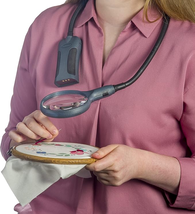Carson BoaMag 2.5x LED Lighted Flexible Neck Magnifier and Flashlight (SM-22)